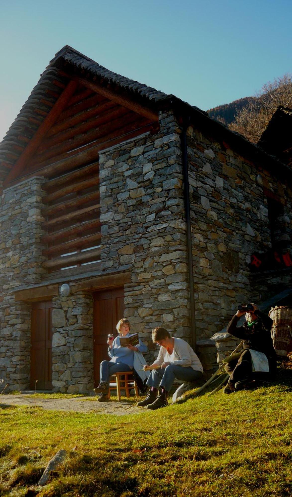 Agri Scinghiöra Villa Brontallo Bagian luar foto
