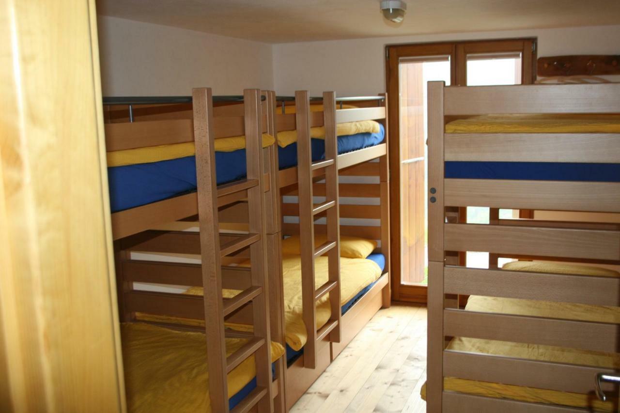 Agri Scinghiöra Villa Brontallo Bagian luar foto